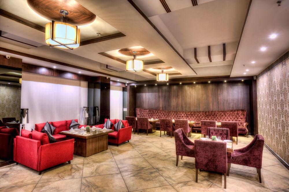 Mercure Chandigarh Tribune Chowk Exteriör bild